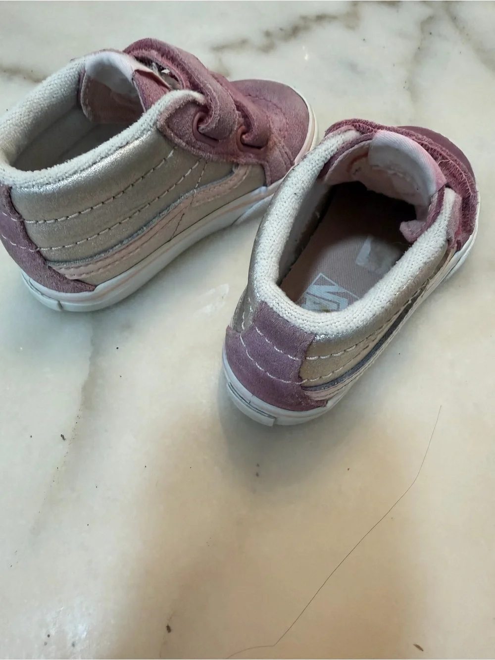 Converse Kids Suede Velcro Sneakers - Mauve Pink
